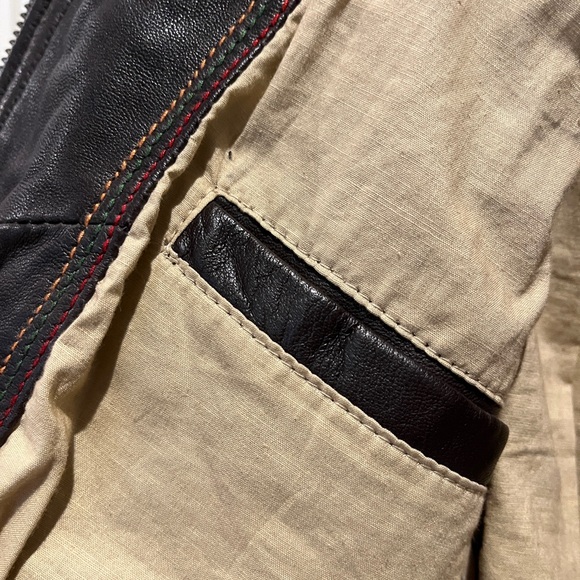 Danier bike/bomber leather jacket - Picture 4 of 5